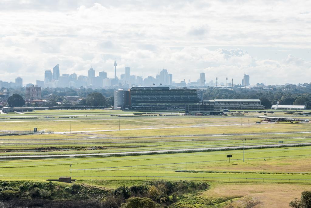 Racecourse Space Pop Up Randwick Buitenkant foto