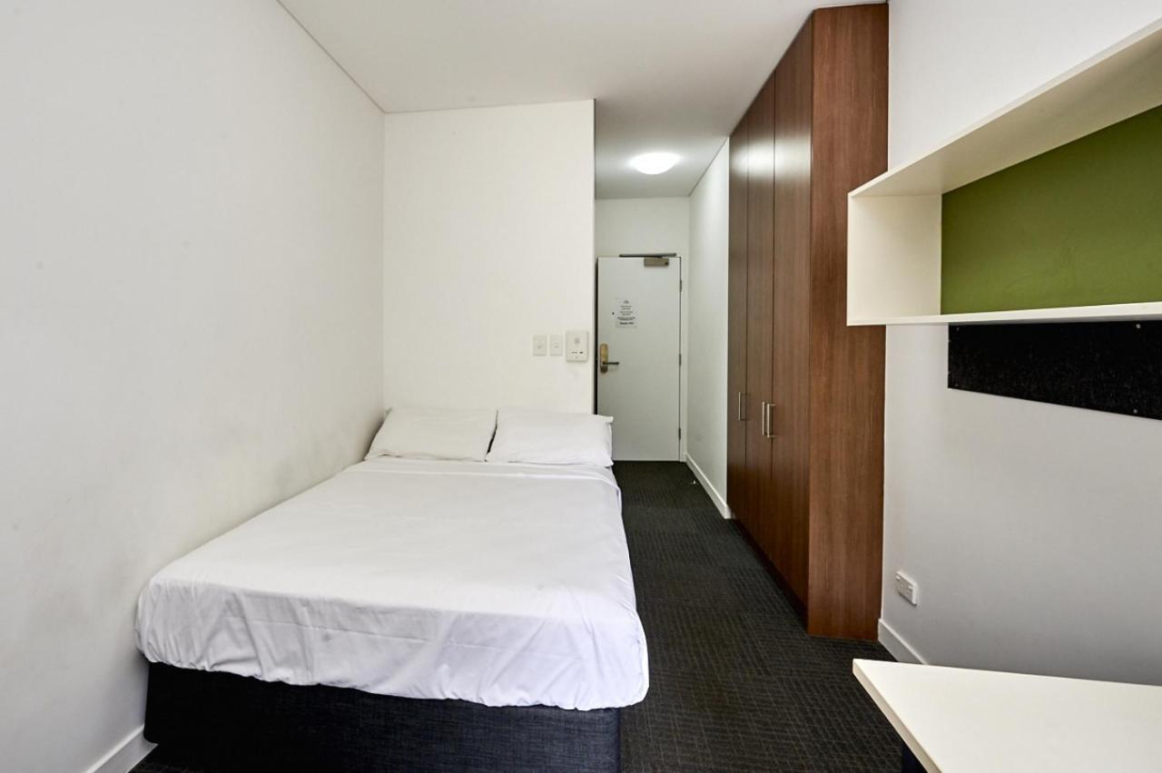 Racecourse Space Pop Up Randwick Buitenkant foto