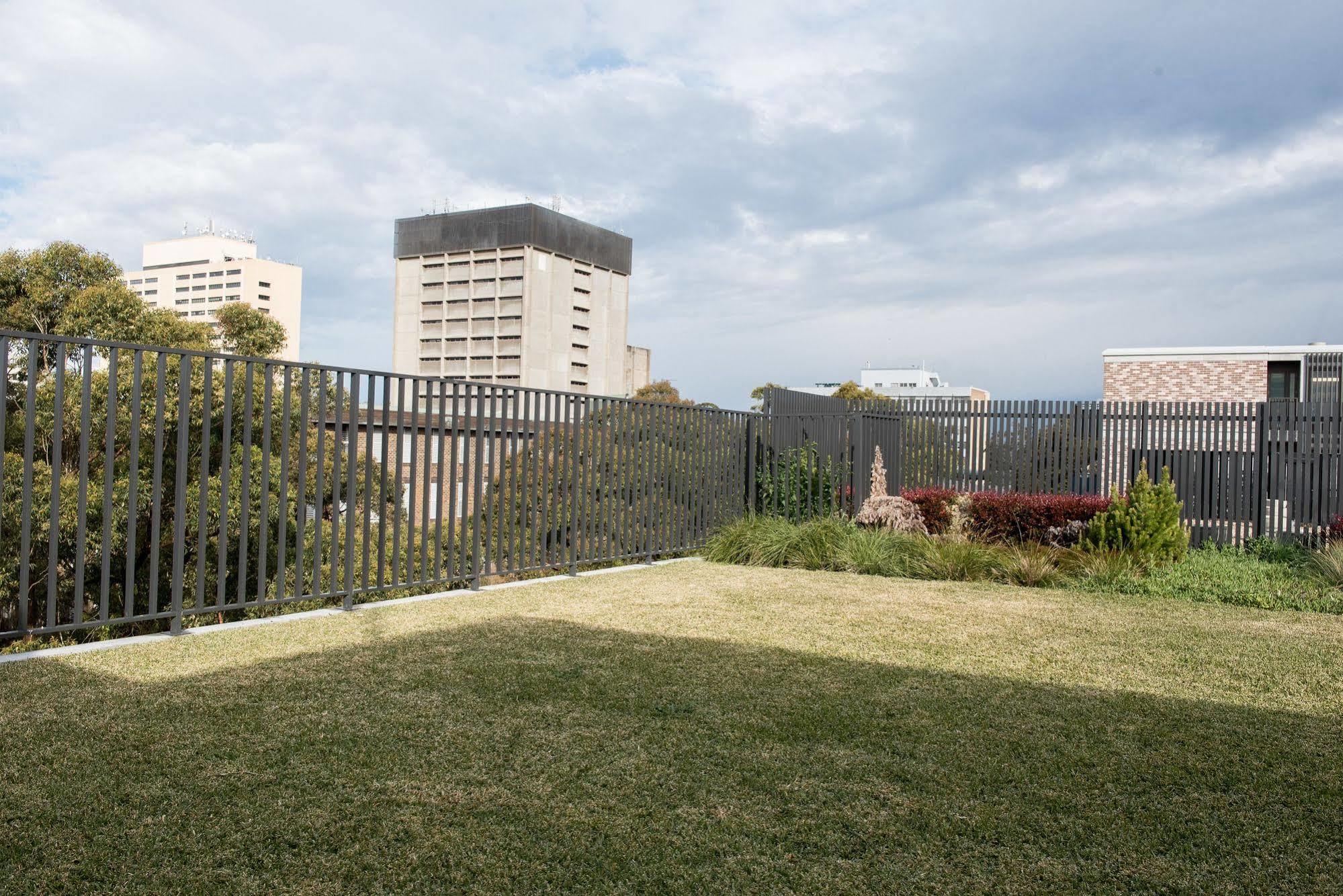 Racecourse Space Pop Up Randwick Buitenkant foto